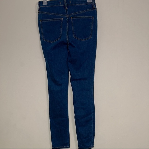 Free People High Rise Skinny Jeans Size 28 R Blue Denim Distressed - Picture 3 of 7